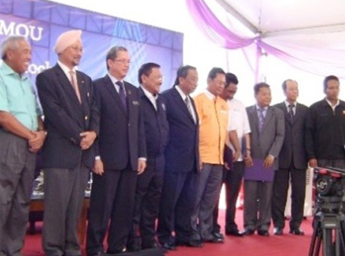 MOA-Signing-Ceremony-between-KLIA-College-and-MKRS